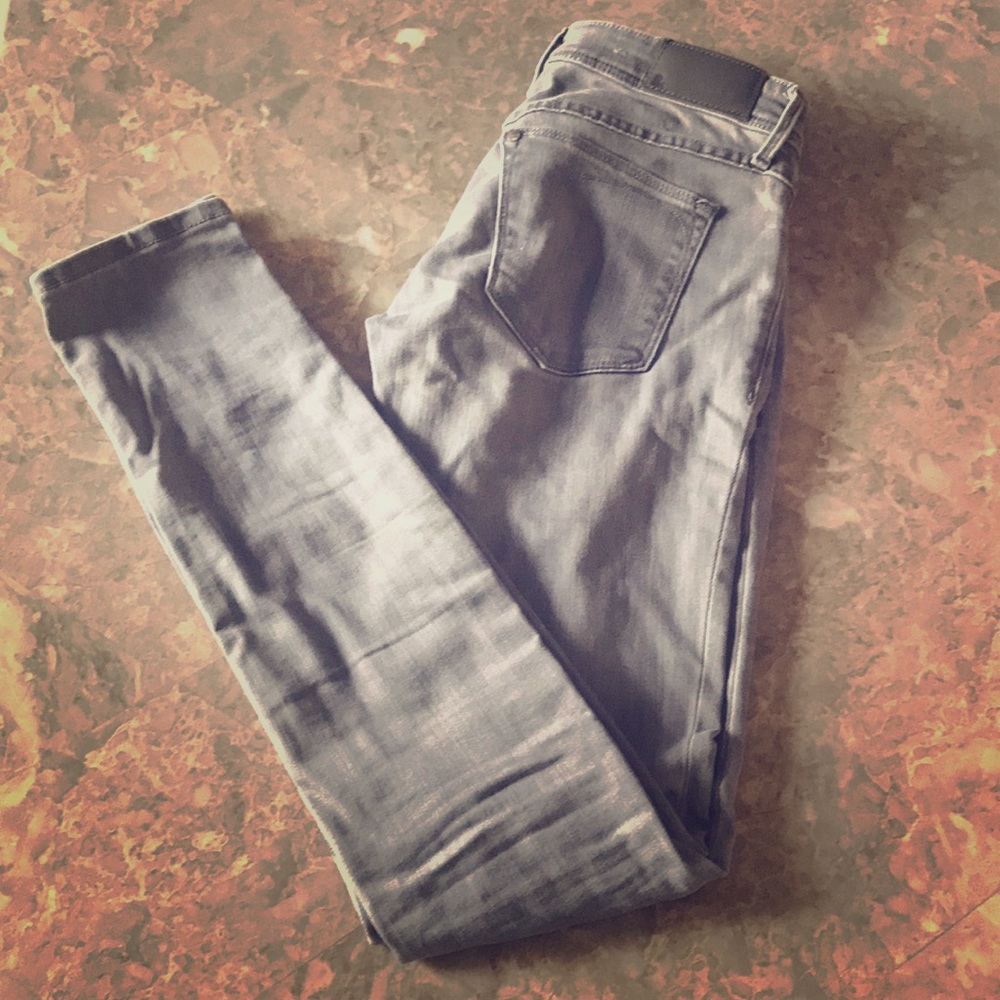 EUC H&M Super Skinny Gray Jeans👖